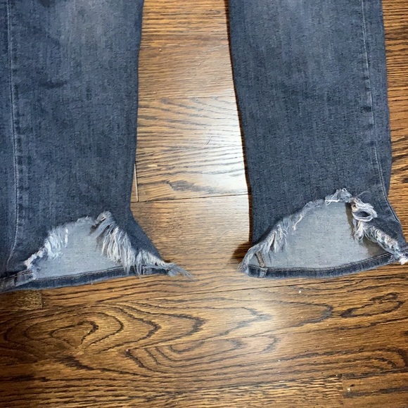 Frame Denim Straight Leg Jeans - Picture 3 of 4